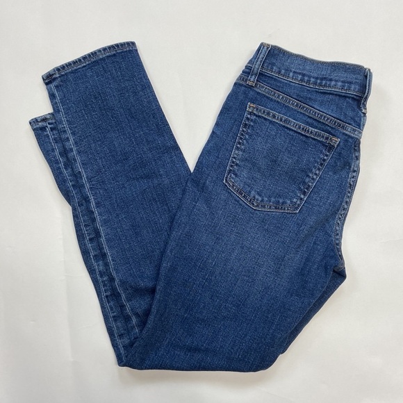 GAP Denim Girlfriend Dark Indigo Mid-Rise Tapered Leg Denim Jeans - Picture 14 of 14